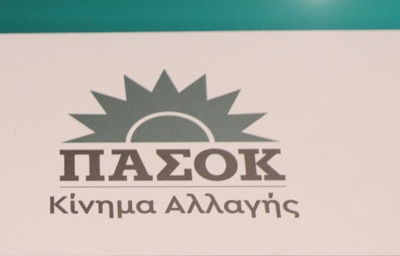 ΠΑΣΟΚ: Η σημερινή φιέστα για την παράδοση τριών αεροσκαφών αποτελεί μια ακόμη επικοινωνιακή βιτρίνα της κυβέρνησης Μητσοτάκη