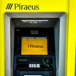 Black Friday: «Χάος» με την κατάρρευση του e-banking της Πειραιώς