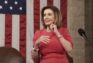 Νάνσι Πελόζι: «Λύκαινα» της Wall Street με κέρδη 130 εκατ. δολαρίων από μετοχές