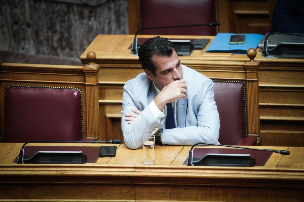 Θάνος Πλεύρης, Βουλή, εφιάλτης