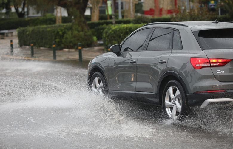 Έρχεται νέο κύμα κακοκαιρίας από την Τετάρτη: Καταιγίδες, χαλάζι και θυελλώδεις νοτιάδες