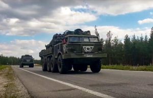 Προελαύνουν οι Ρώσοι στην Ουκρανία – Πετρελαϊκές εγκαταστάσεις χτυπάει το Κίεβο