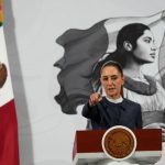 Η πρόεδρος του Μεξικού μηνύει άνδρα που την παρενόχλησε σεξουαλικά στον δρόμο – Φίλησε στο λαιμό την Σέινμπαουμ και προσπάθησε να της πιάσει το στήθος