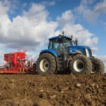 Σήμα κινδύνου εκπέμπει σύσσωμος ο κλάδος των εισροών για τα χρέη που σωρεύονται στους αγρότες