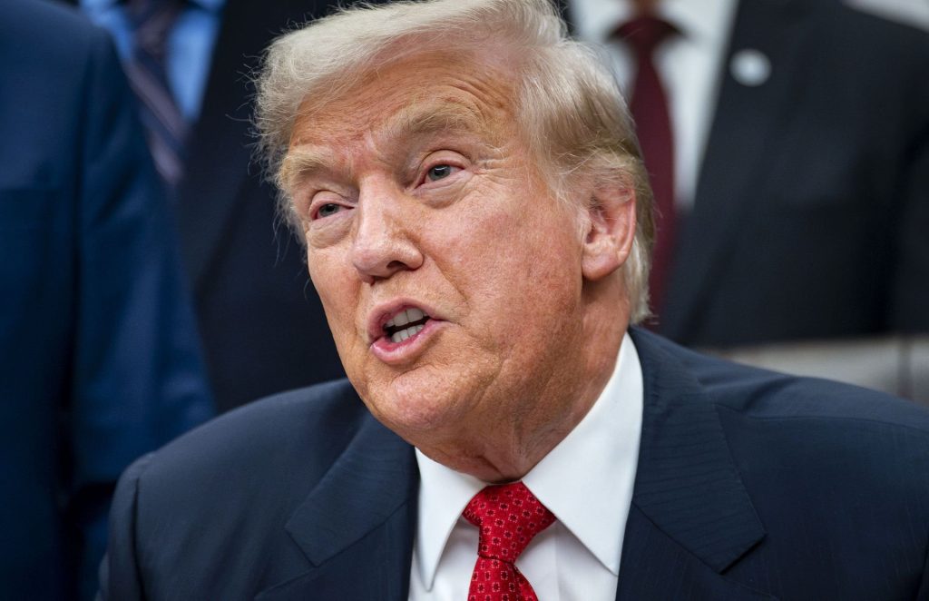 Τραμπ: Θα κινηθεί νομικά κατά του BBC ζητώντας αποζημίωση έως 5 δισ. δολάρια