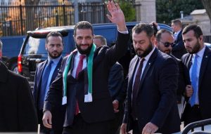 Τραμπ για αλ Σάρα: «Λένε πως είχε σκληρό παρελθόν. Όλοι είχαμε σκληρό παρελθόν»