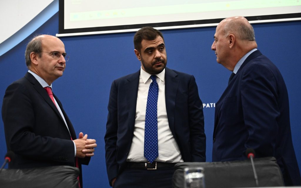 ΟΠΕΚΕΠΕ: Σύσκεψη Χατζηδάκη-Τσιάρα για πληρωμές - Εν αναμονή οι αγρότες