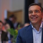 Βιβλίο Τσίπρα: Χαμός με τις προπαραγγελίες σύμφωνα με τον επικεφαλής του εκδοτικού οίκου