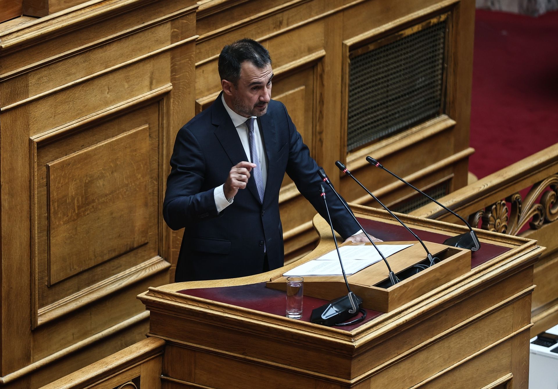 Χαρίτσης ζητά δημοψήφισμα