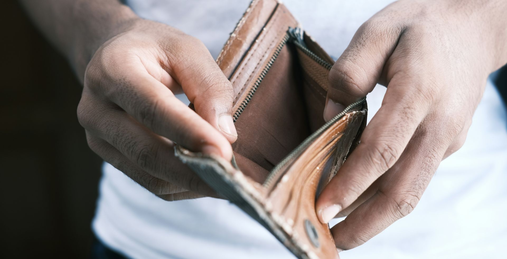 Βόλος: Επιβάτης στα Τέμπη απειλούσε με «βουτιά» για χρέη