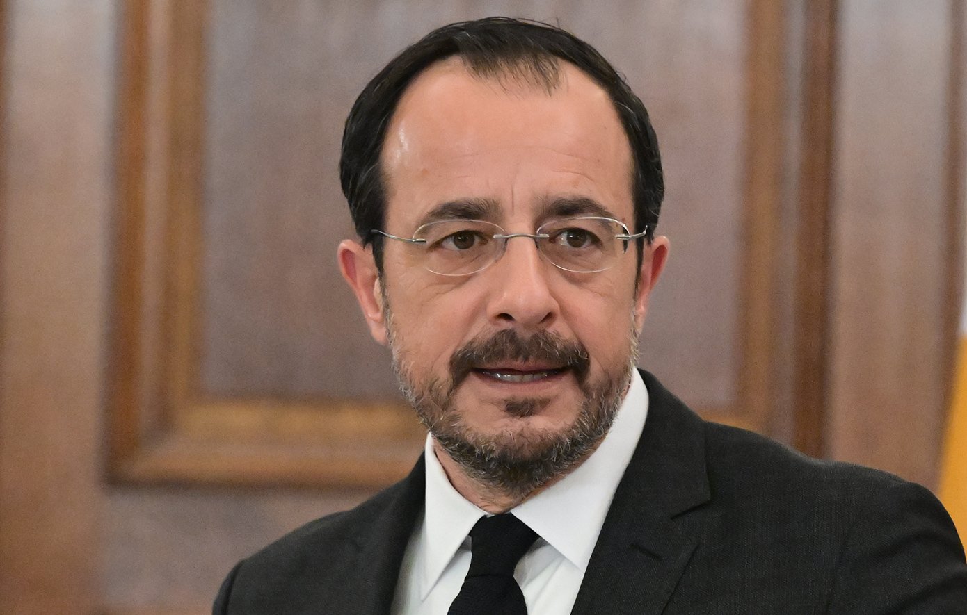 Σε κοινή συνάντηση με την προσωπική απεσταλμένη του γγ του ΟΗΕ συμφώνησαν ο Νίκος Χριστοδουλίδης και ο Τουφάν Ερχιουρμάν