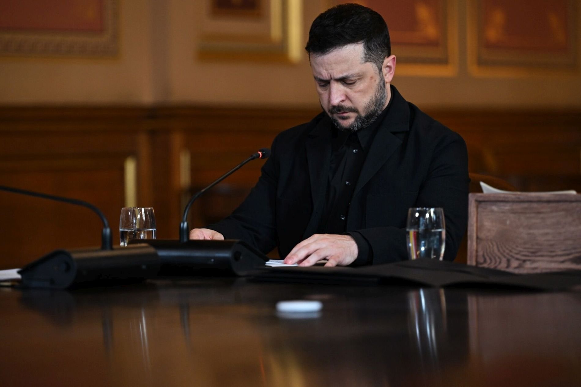 Ζελένσκι, γραφείο