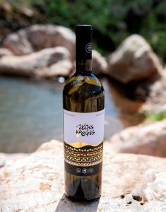 «Χρυσές» στον κορυφαίο διαγωνισμό της Ασίας οι οινικές ναυαρχίδες του ΕΟΣ Σάμου - Winetrails