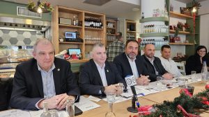 ΒΕΘ: Αύξηση μεταφορικού κόστους 15% για τις επιχειρήσεις από τις κινητοποιήσεις των αγροτών