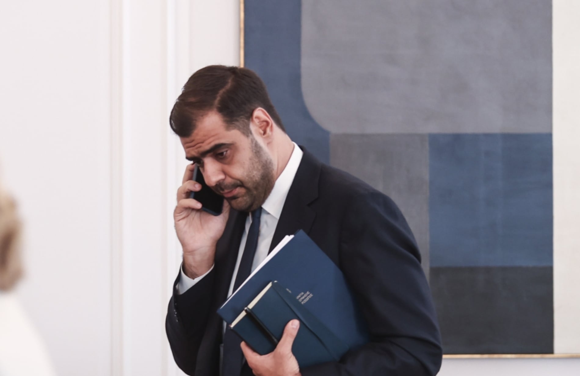 Ο Μαρινάκης επιμένει με προκλητικές δηλώσεις για τους «κακούς» αγρότες