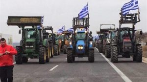 Παρέλυσε το αεροδρόμιο του Ηρακλίου από τις αγροτικές κινητοποιήσεις