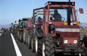 Νέες κινητοποιήσεις αποφάσισαν αγρότες Σάμου, Λέσβου, Ρόδου και Λήμνου
