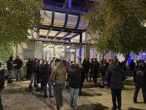 Κινητοποίηση στα Δικαστήρια Λάρισας για τα αγροτοδικεία