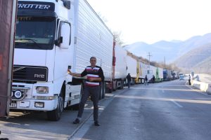 Και οι φορτηγατζήδες στον χορό των κινητοποιήσεων εν μέσω εορτών