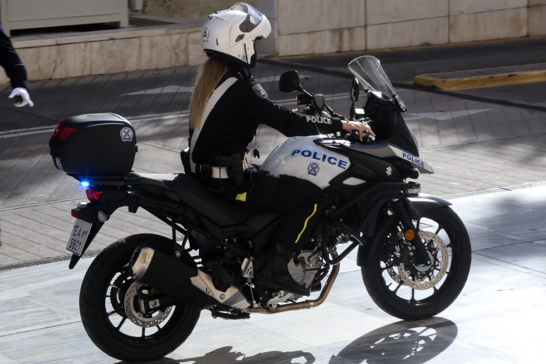 Στον ανακριτή θα οδηγηθούν οι τρεις αστυνομικοί που συνελήφθησαν για χρηματισμό στη Χαλκιδική