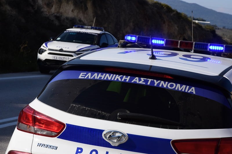 Εντοπίστηκε το όχημα διαφυγής των ληστών του κοσμηματοπωλείου στην Πάργα