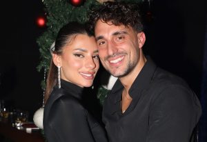 Γονείς θα γίνουν η Μαριαλένα Ρουμελιώτη και ο Σάκης Κατσούλης