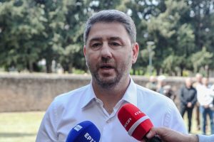 Ανδρουλάκης: «Ο πρωτογενής τομέας πληρώνει ακριβά την ανικανότητα και τη διαφθορά της κυβέρνησης της ΝΔ»