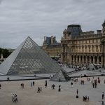 Άνοιξε ξανά το Μουσείο του Λούβρου αφού ψηφίστηκε ο τερματισμός των απεργιακών κινητοποιήσεων