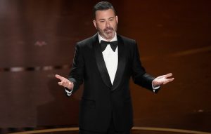 Τα «καρφιά» του Τζίμι Κίμελ στον Τραμπ: Το 2025 ήταν μια πολύ καλή χρονιά για τον φασισμό