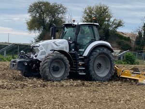 Αποκλεισμό του αεροδρομίου Ηρακλείου αποφάσισαν οι αγροκτηνοτρόφοι Κρήτης