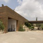 Αναγνώριση ποιότητας για 11 κρασιά του Οινοποιείου Λυραράκη από την Julia Harding MW - Winetrails