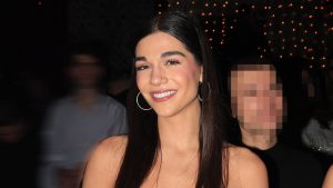 Η Μελίνα Νικολαΐδη ξέδωσε για τα καλά στο μαγαζί που εμφανίζεται η Δέσποινα Βανδή