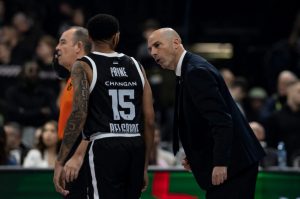 Δεν έχει τέλος η κατηφόρα της Παρτίζαν, νίκη της Μακάμπι στο Βελιγράδι με 112-87