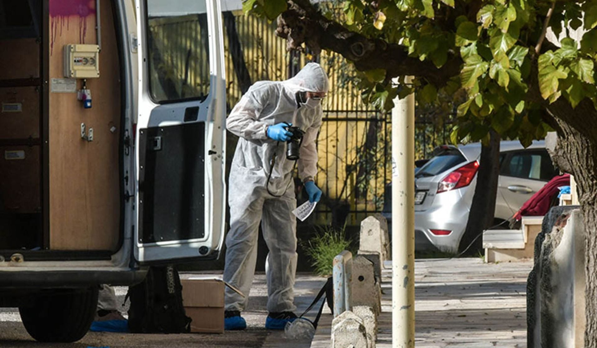 Κυψέλη: Συναγερμός για ύποπτο δέμα στην οδό Αμοργού