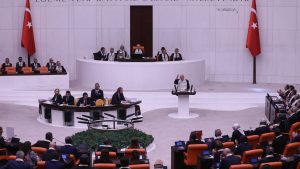 Η Τουρκική αντιπολίτευση στηλιτεύει την... ενδοτική πολιτική Ερντογάν