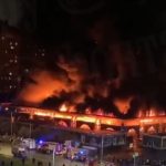 Αγία Πετρούπολη: Μεγάλη φωτιά σε κεντρική αγορά