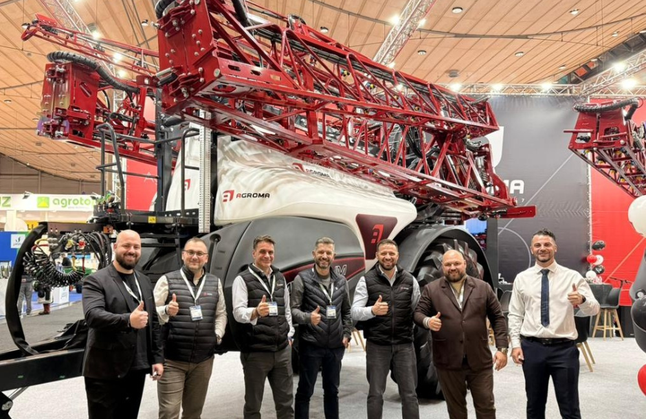 Το μεγαλύτερο συρόμενο ψεκαστικό που έχει κατασκευαστεί στην Ελλάδα παρουσίασε η Agroma
