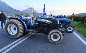 Χαλκίδα: Άνοιξε μετά από τρεις ώρες η υψηλή γέφυρα