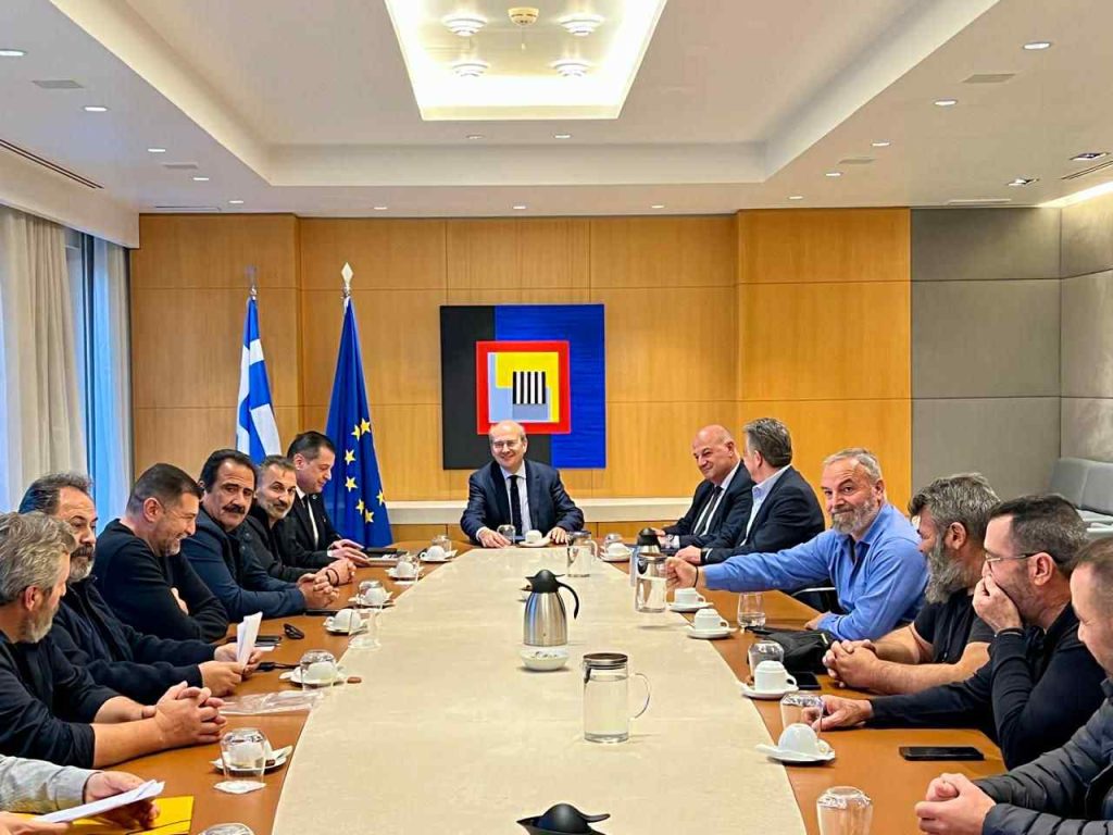 Κυβέρνηση σε αγρότες από την Κρήτη: Οι όποιες διευθετήσεις δεν μπορούν να υπερβούν τη συμφωνία με την Κομισιόν