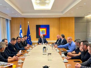 Κυβέρνηση σε αγρότες από την Κρήτη: Οι όποιες διευθετήσεις δεν μπορούν να υπερβούν τη συμφωνία με την Κομισιόν