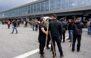 Αποχώρησαν από το αεροδρόμιο «Νίκος Καζαντζάκης» οι αγροτοκτηνοτρόφοι – Πόσες πτήσεις επηρεάστηκαν, ποιοι δρόμοι είναι κλειστοί