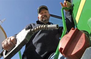 Προς 30 Δεκεμβρίου τέταρτη δόση 2025 στο αγροτικό πετρέλαιο για 120.000 ΑΦΜ που θα αφήσει ξανά υπόλοιπα