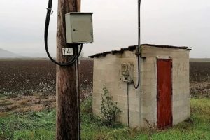 Kλείνει μάτι στα μπλόκα  για ρεύμα από 8 λεπτά την Kwh η κυβέρνηση