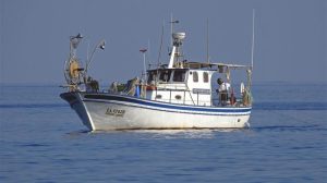 Αποκλεισμός του λιμανιού του Βόλου την Τετάρτη από αγρότες και αλιείς