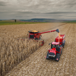 Τη μεγαλύτερη της κεφαλή θεριζοαλωνιστικών για καλαμπόκι στην Ευρώπη παρουσίασε η Case IH