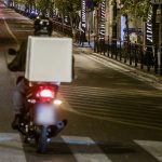 Πειραιάς: 20χρονος τραυμάτισε διανομέα μετά από καβγά για την προτεραιότητα