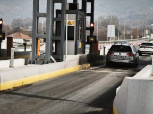 Αγρότες: Άνοιγμα διοδίων στο Δροσοχώρι