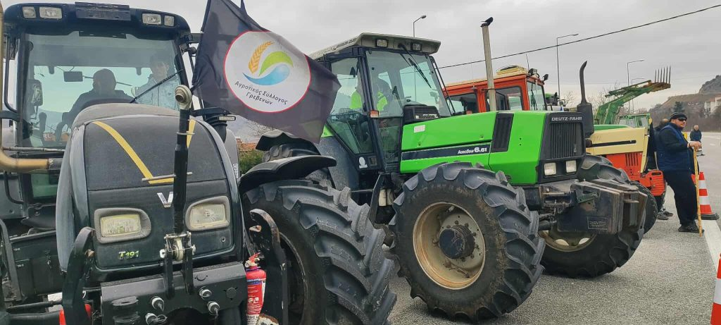 Κλειστές οι σήραγγες Τεμπών με εντολή ΕΛ.ΑΣ, εκτροπή κυκλοφορίας όλων των οχημάτων – Ανοίγει απόψε το τελωνείο Κήπων για τα φορτηγά