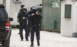 Μεγάλη επιχείρηση της ΕΛΑΣ για σπείρα που έκανε κλοπές και διαρρήξεις - 11 προσαγωγές