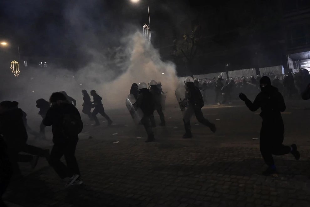 Στο Αυτόφωρο παραπέμφθηκαν για να δικαστούν οι 15 συλληφθέντες στην πορεία για τη μνήμη του Αλέξανδρου Γρηγορόπουλου